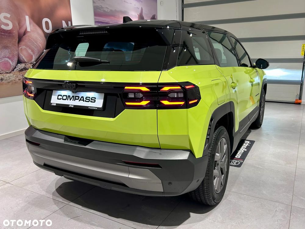 Jeep Compass 1.2 T3 mHEV Altitude FWD DCT - 10