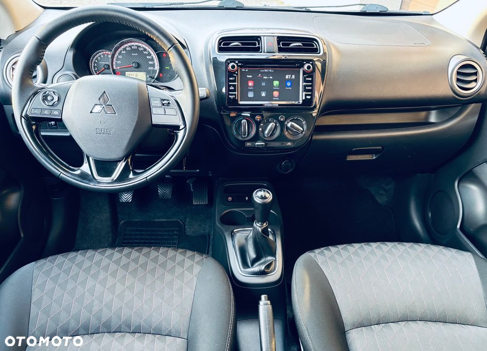 Mitsubishi Space Star - 27