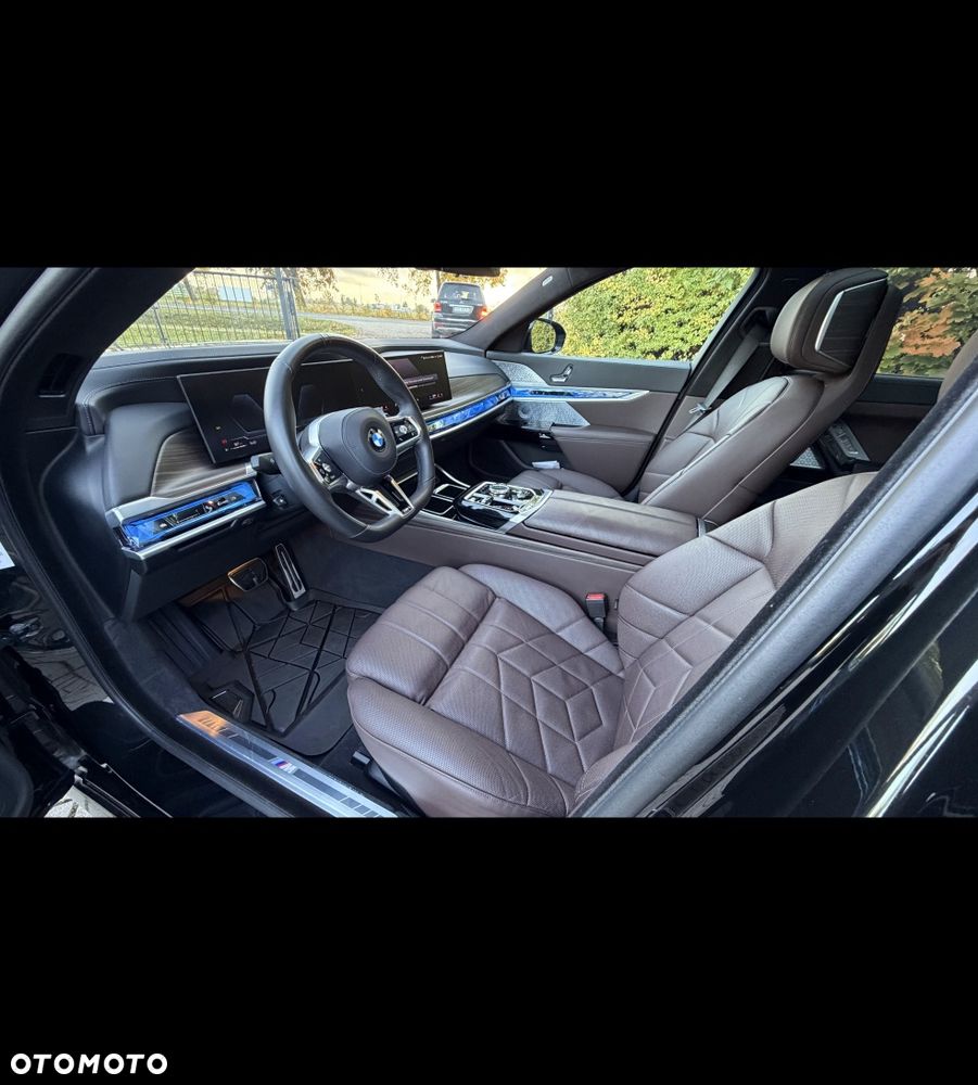 BMW Seria 7 - 5