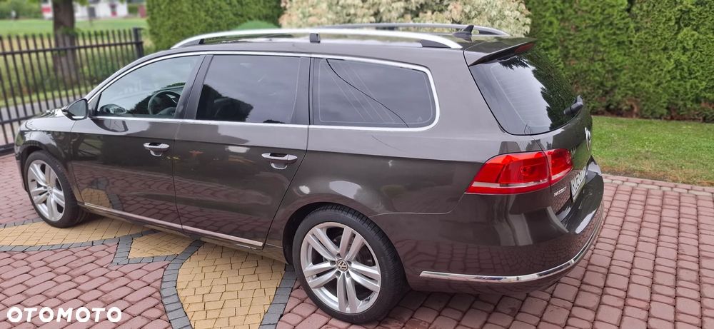 Volkswagen Passat 2.0 TDI BlueMotion Technology Comfortline - 13