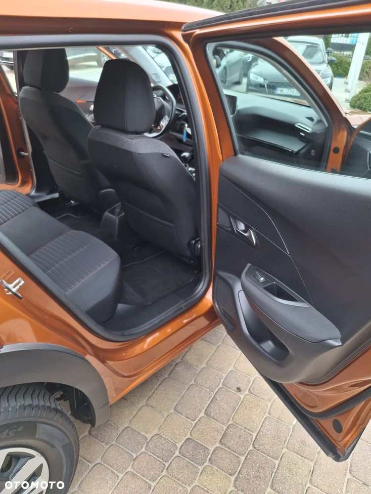 Peugeot 2008 BlueHDi 100 Active - 12