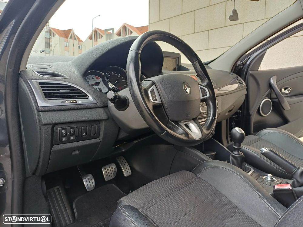 Renault Mégane Sport Tourer 1.5 dCi GT Line CO2 Champion - 19