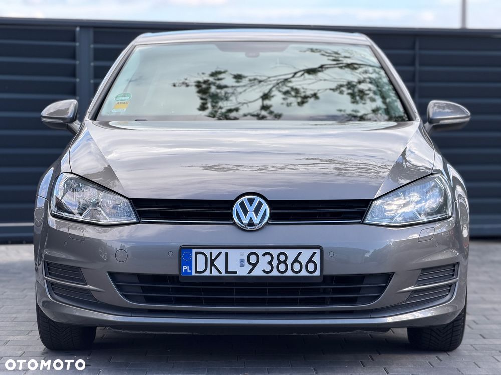 Volkswagen Golf 1.2 TSI BMT Comfortline - 2