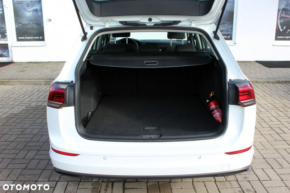 Volkswagen Golf 1.0 TSI - 9
