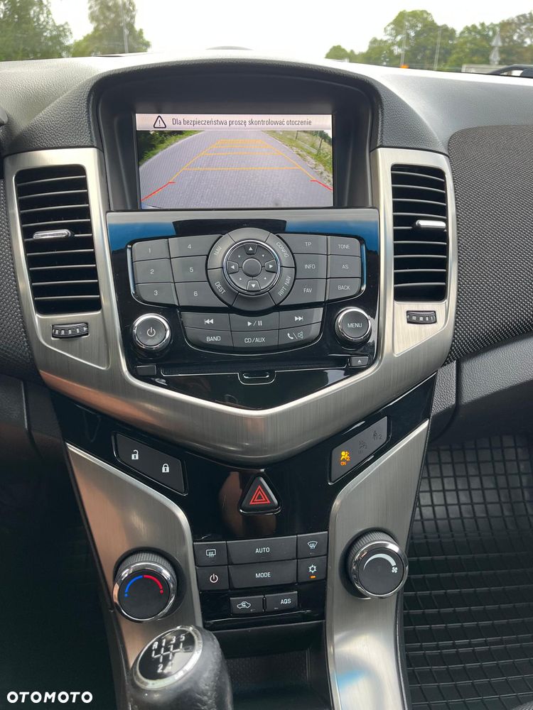 Chevrolet Cruze - 19