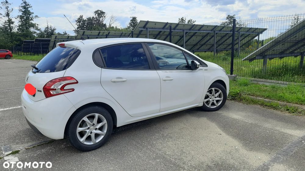 Peugeot 208 1.2 PureTech Active - 10