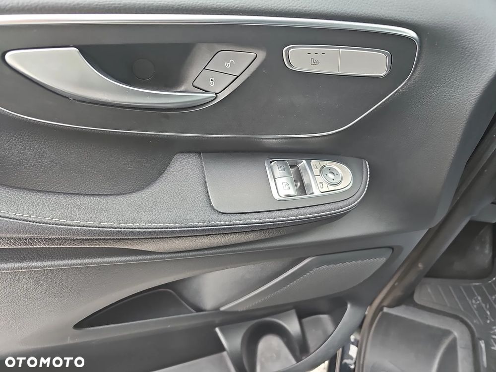 Mercedes-Benz Klasa V 300 d 4-Matic 9G-Tronic (ekstra d³) - 13
