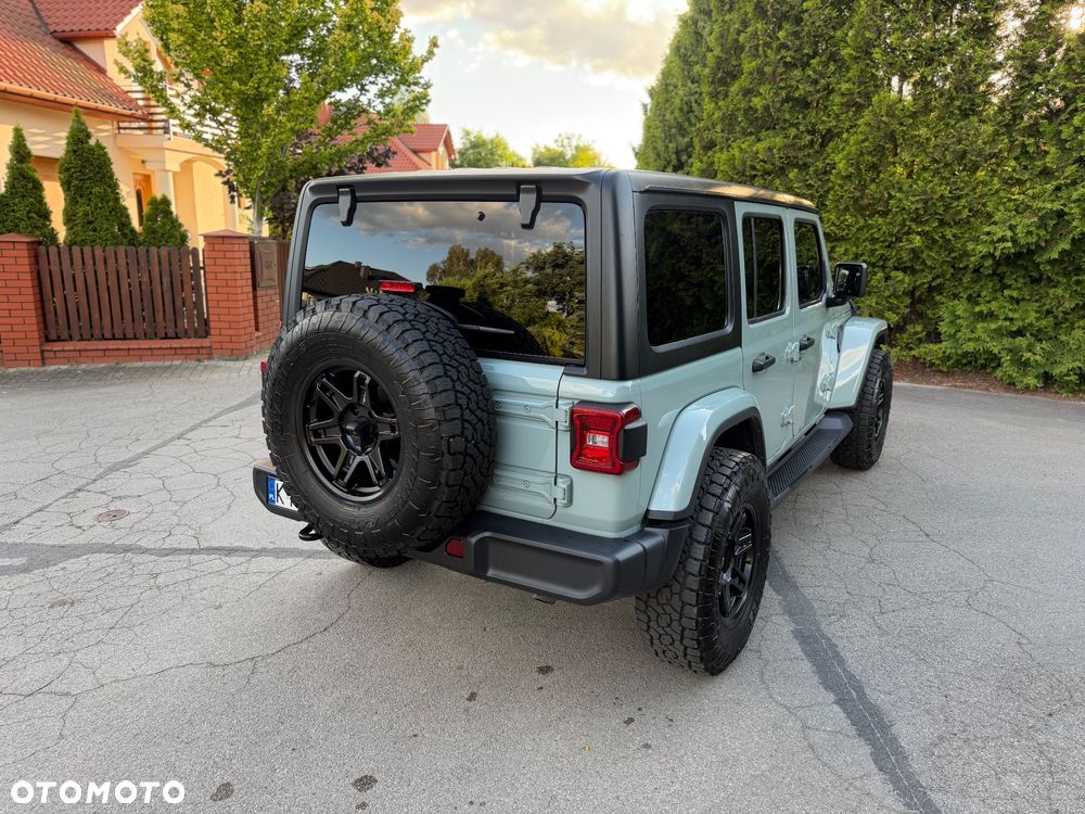 Jeep Wrangler - 14