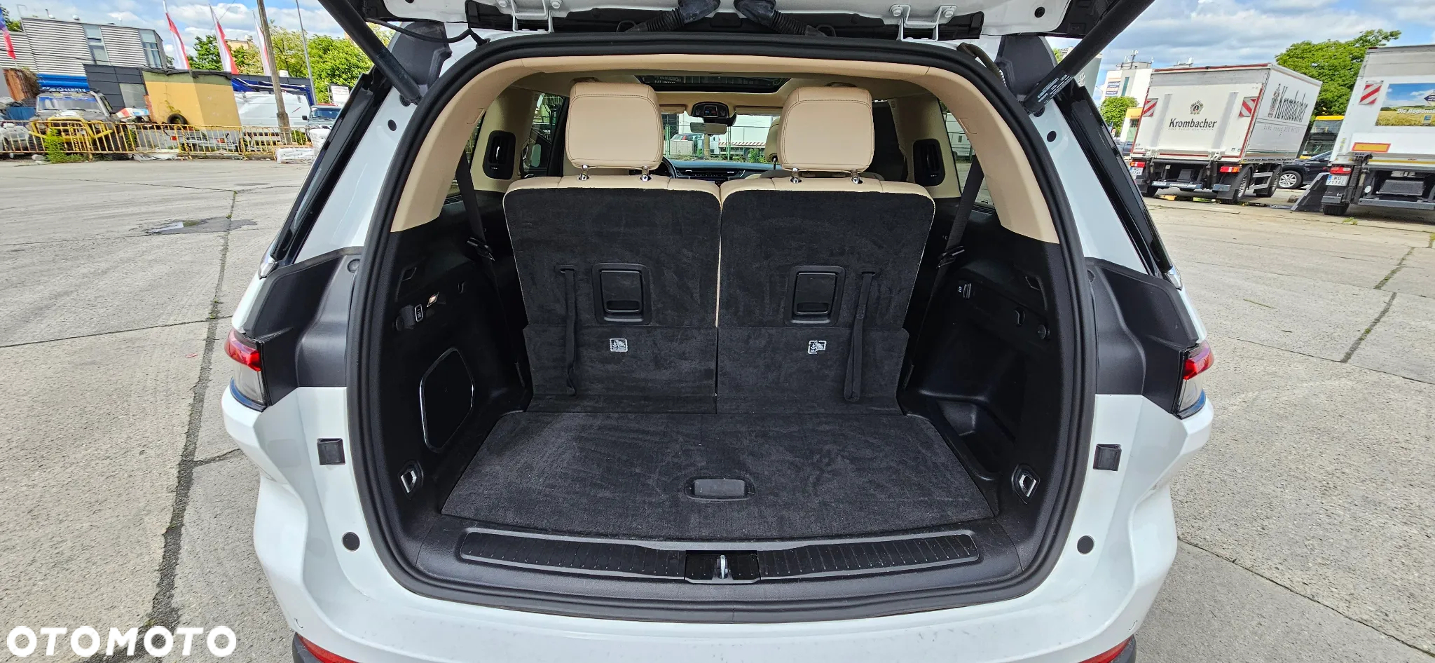 Jeep Grand Cherokee 3.6 V6 Summit - 35