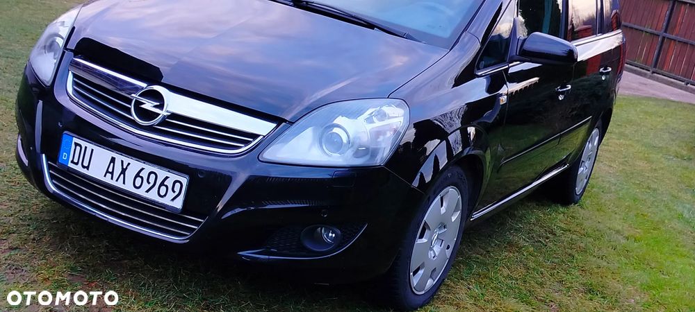 Opel Zafira - 8