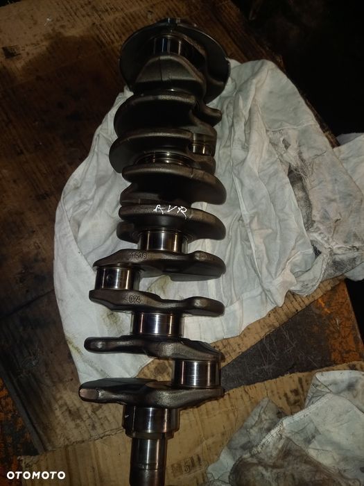 Wał korbowy volkswagen Lt 2.5 tdi nominał AVR - 1