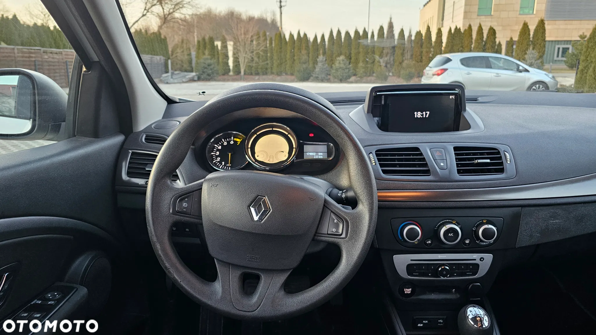 Renault Megane - 8