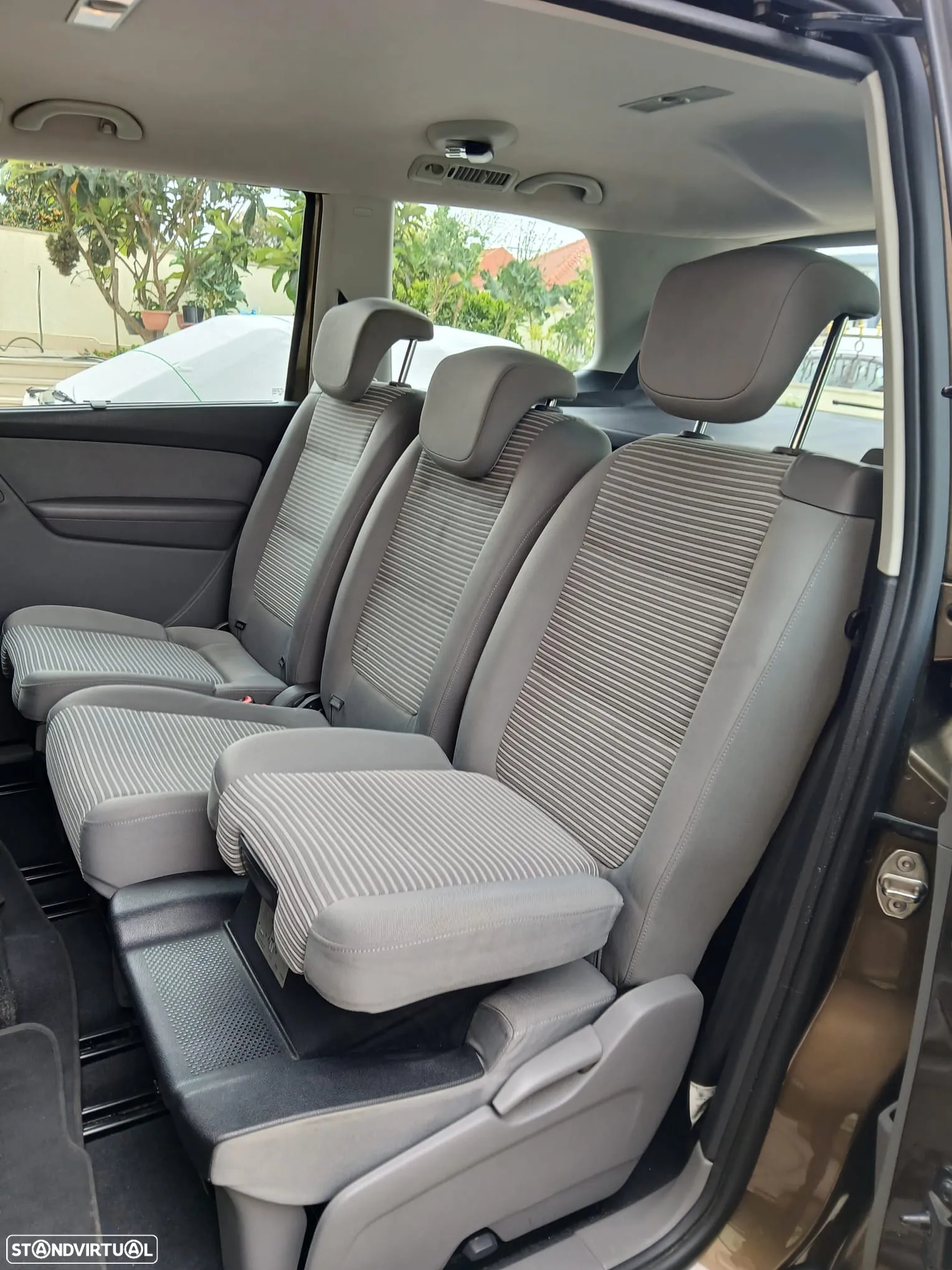SEAT Alhambra 2.0 TDI Drivers Edition - 8