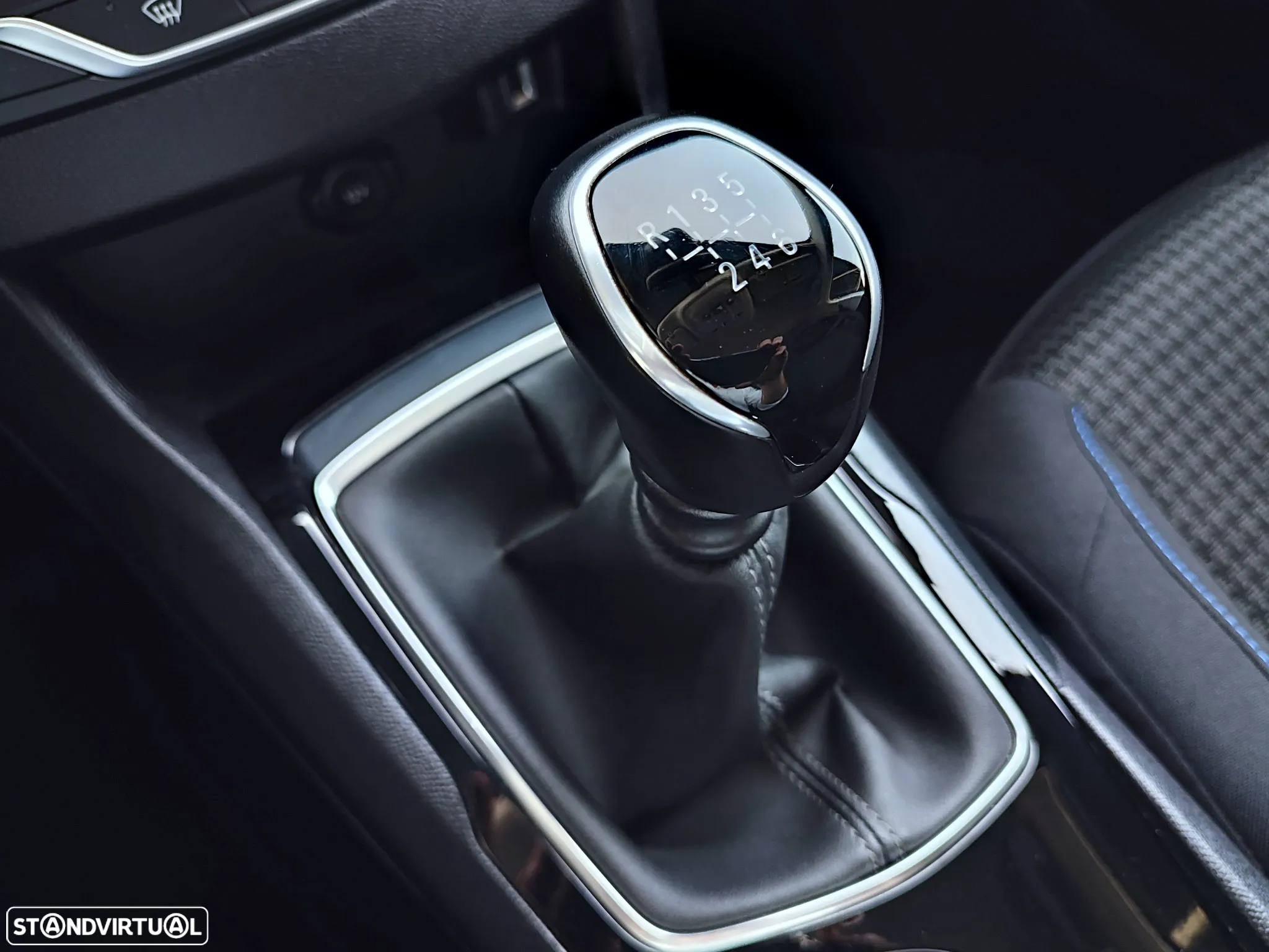 Peugeot 308 SW 1.5 BlueHDi Style - 18