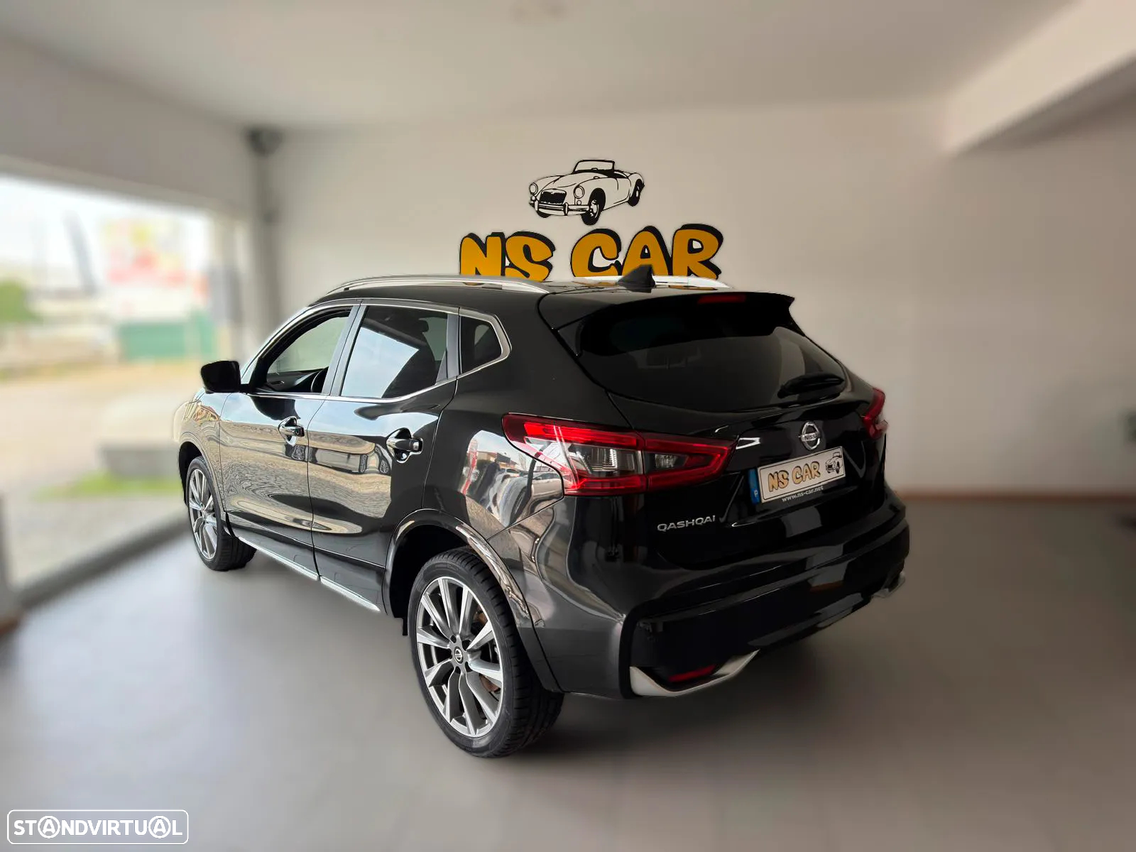 Nissan Qashqai 1.3 DIG-T N-Connecta J18 - 13
