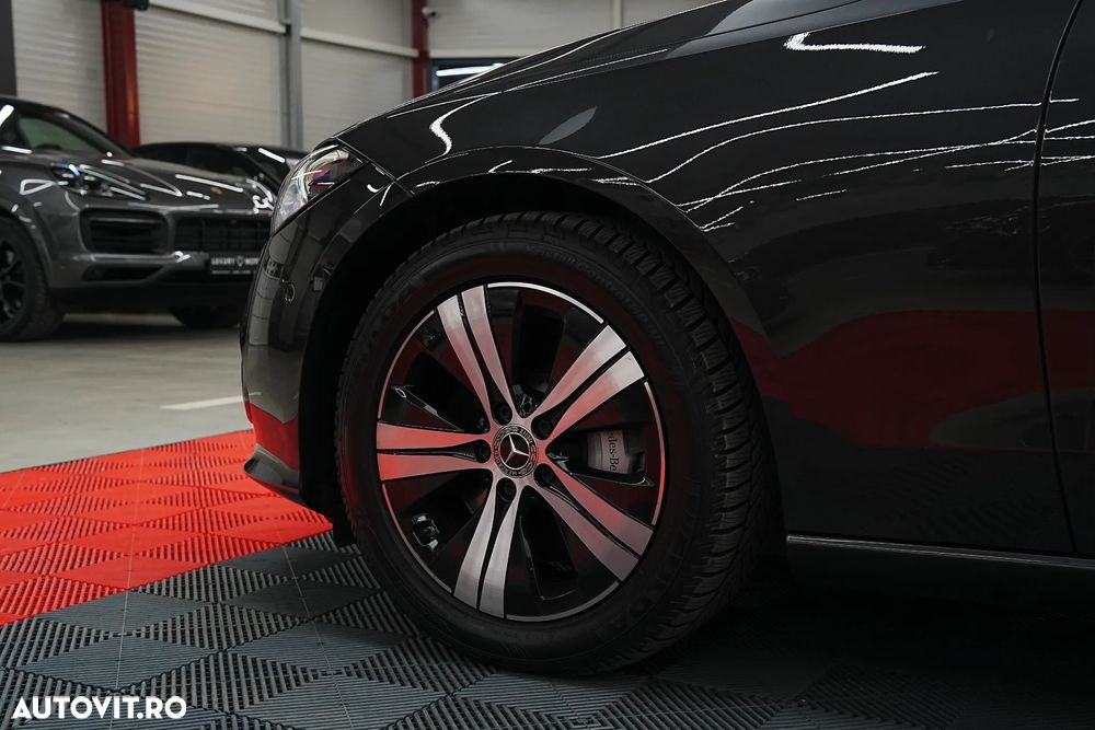 Mercedes-Benz C 300 e 9G-TRONIC Avantgarde - 32