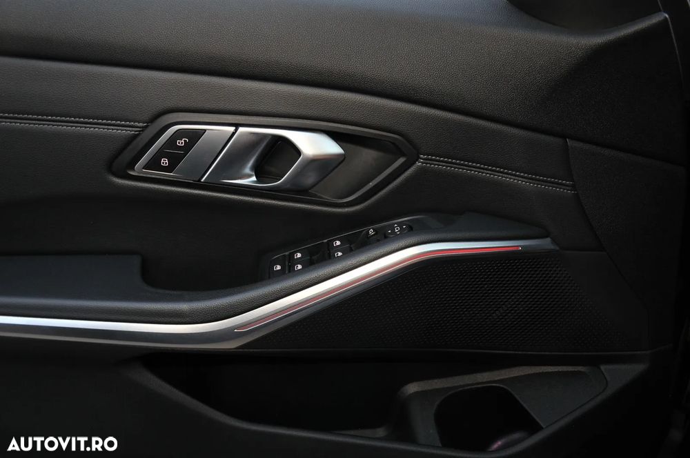BMW Seria 3 320d Aut. Sport Line - 22