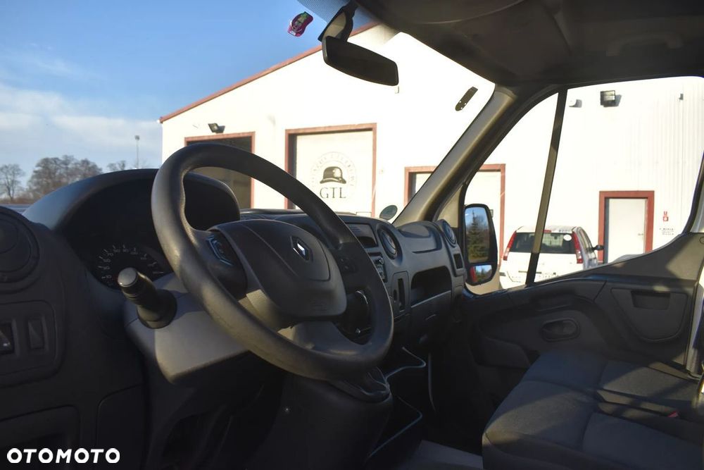 Renault Master - 22