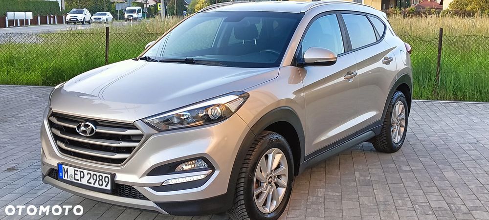 Hyundai Tucson 2.0 CRDi 2WD Trend - 24