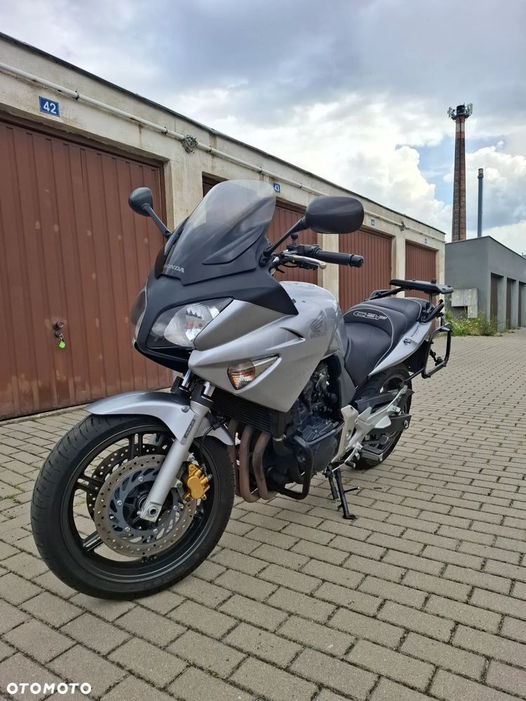 Honda CBF - 7