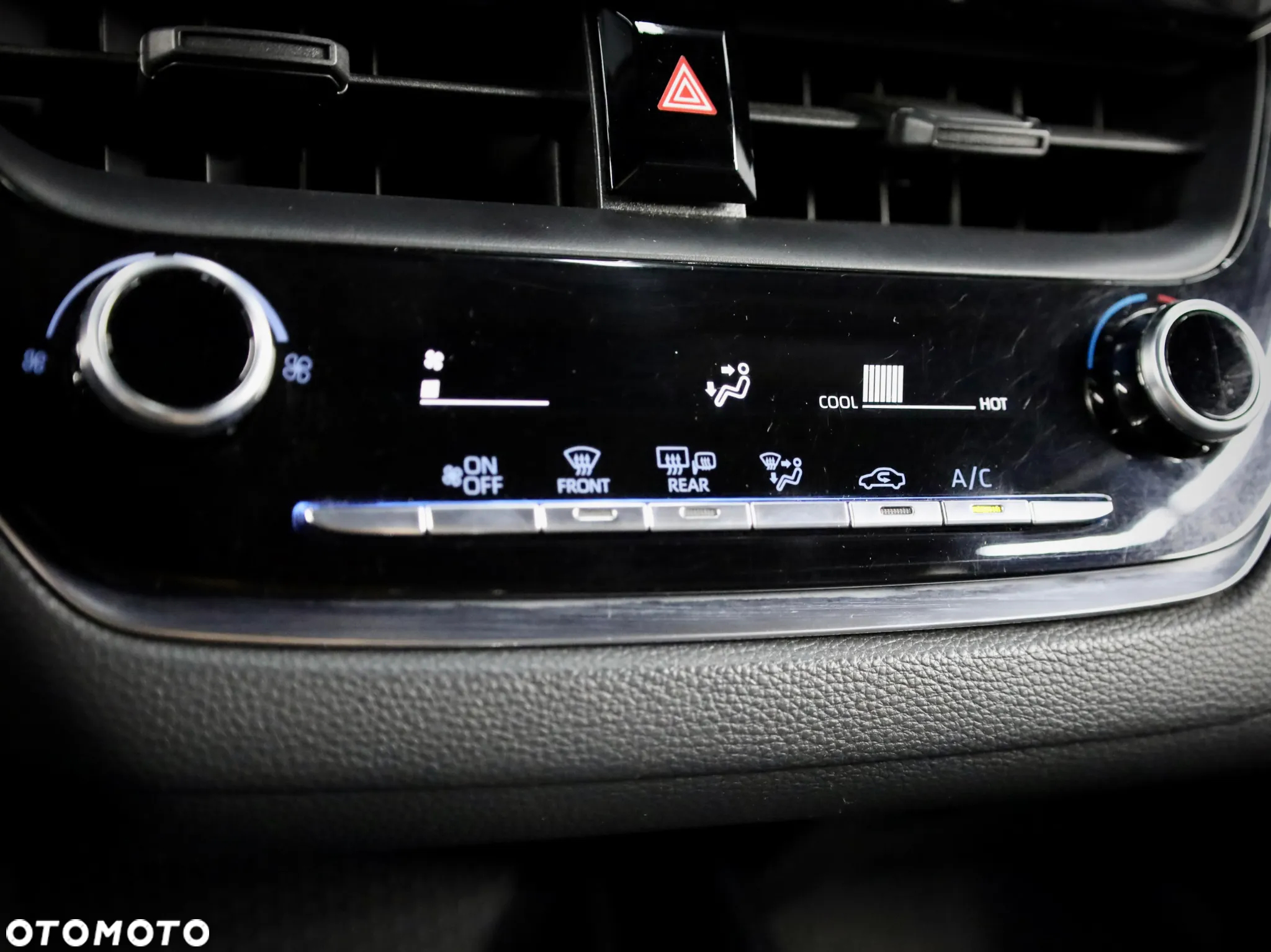 Toyota Corolla 1.2 T Active - 30