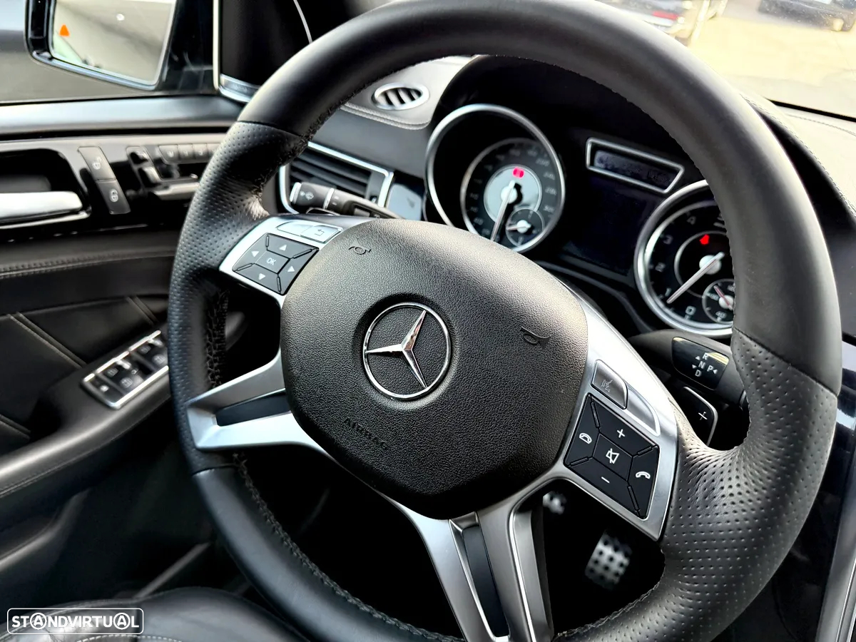 Mercedes-Benz ML 63 AMG 4Matic SpeedshiftFT 7G-TRONIC Performance Package - 12