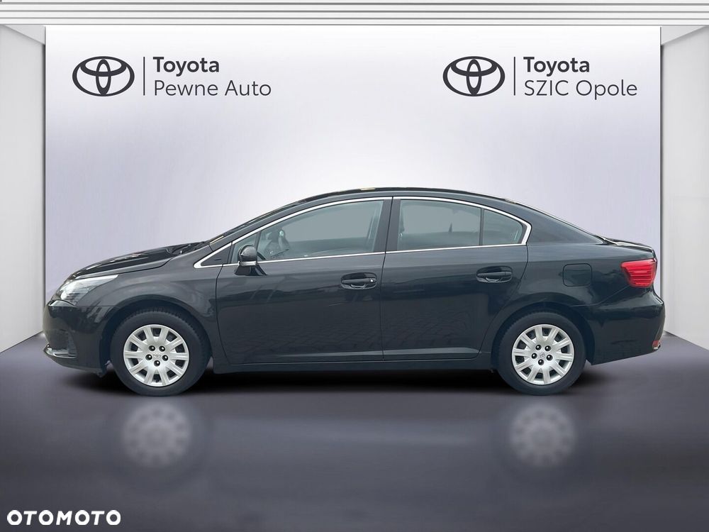 Toyota Avensis 1.6 Luna - 16