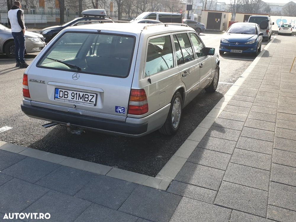 Mercedes-Benz W124 - 4