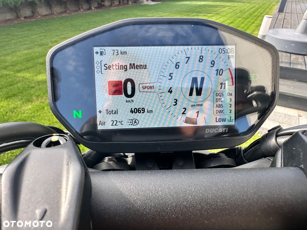 Ducati Monster - 12