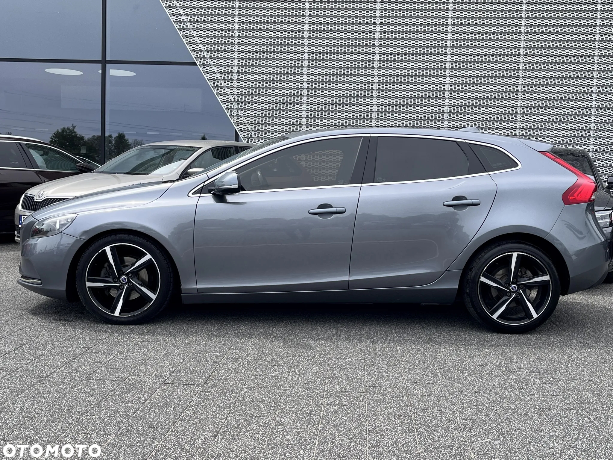 Volvo V40 D2 Momentum - 2