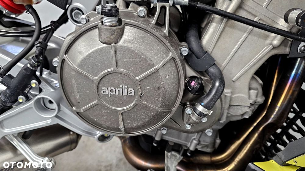 Aprilia Tuono - 21