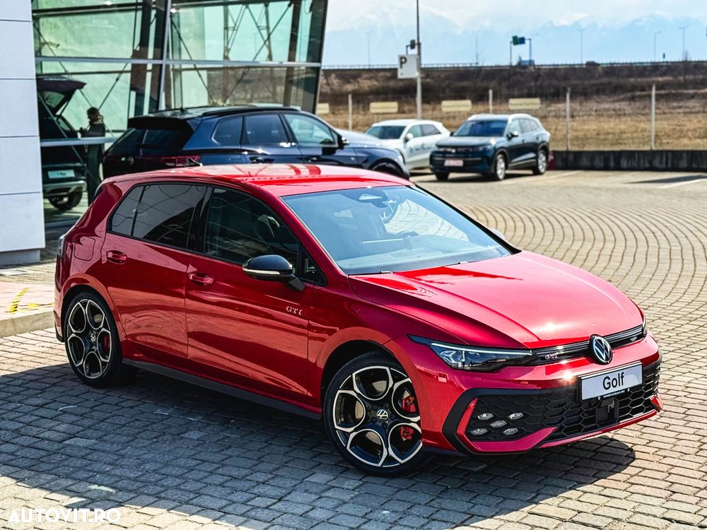 Volkswagen Golf GTI - 4