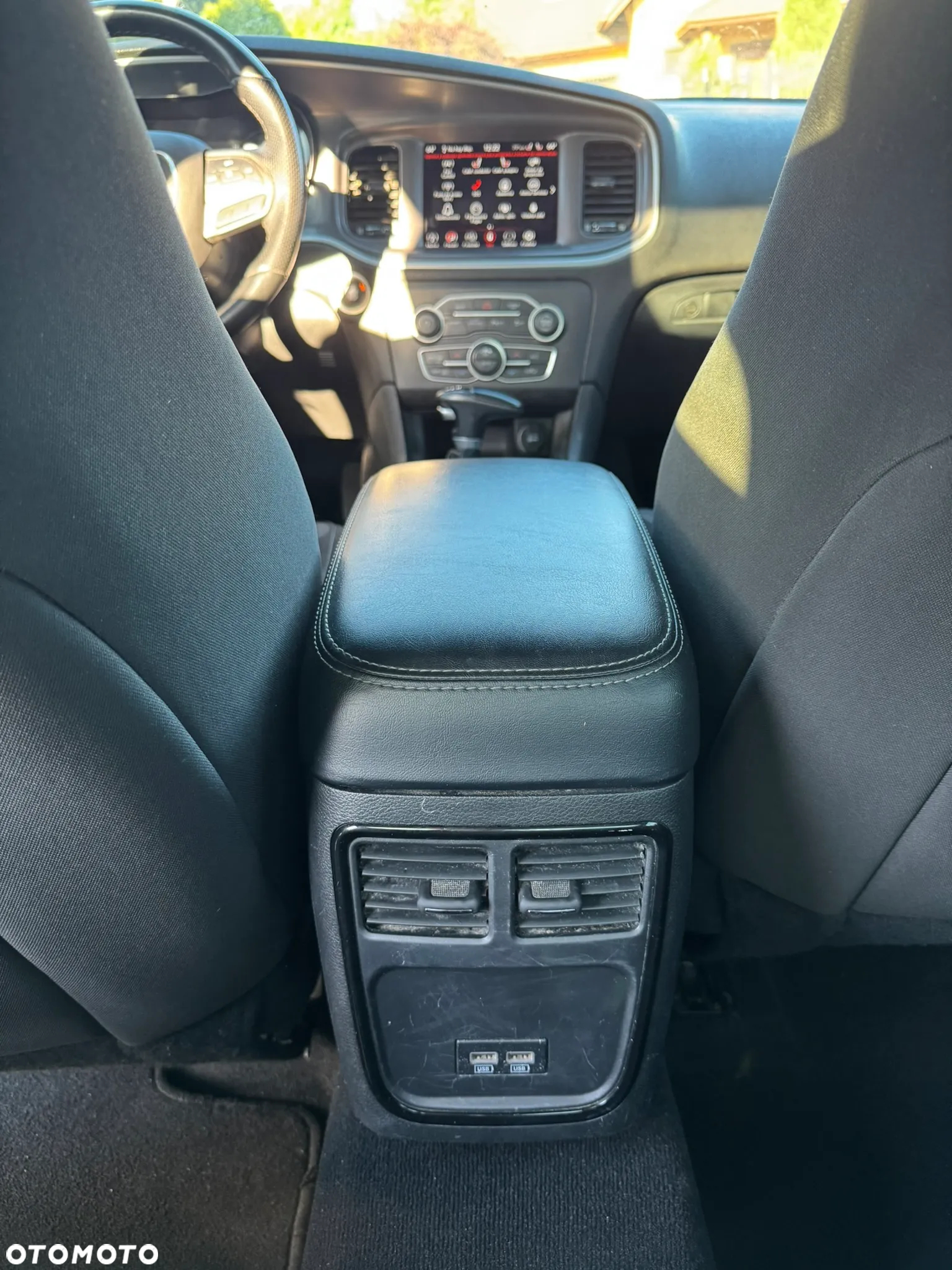 Dodge Charger 3.6 SXT AWD - 25
