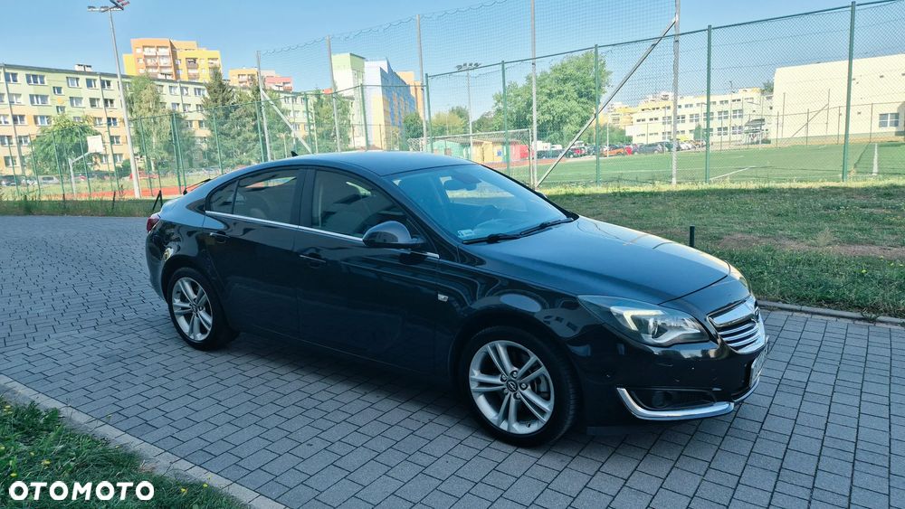 Opel Insignia 1.6 T Edition S&S - 8