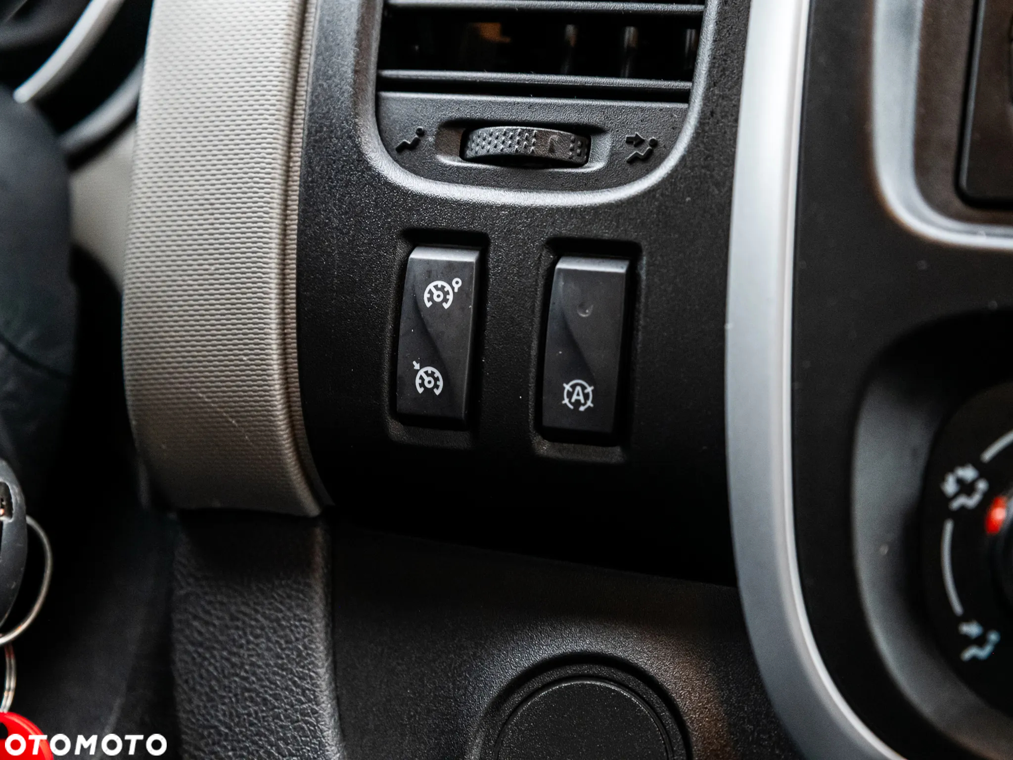Renault Trafic - 22
