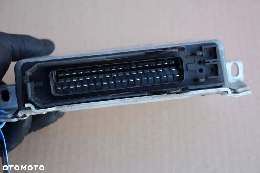 Komputer sterownik silnika BMW e32 m70 5.0 v12 750i 750iL 0261200156 - 3