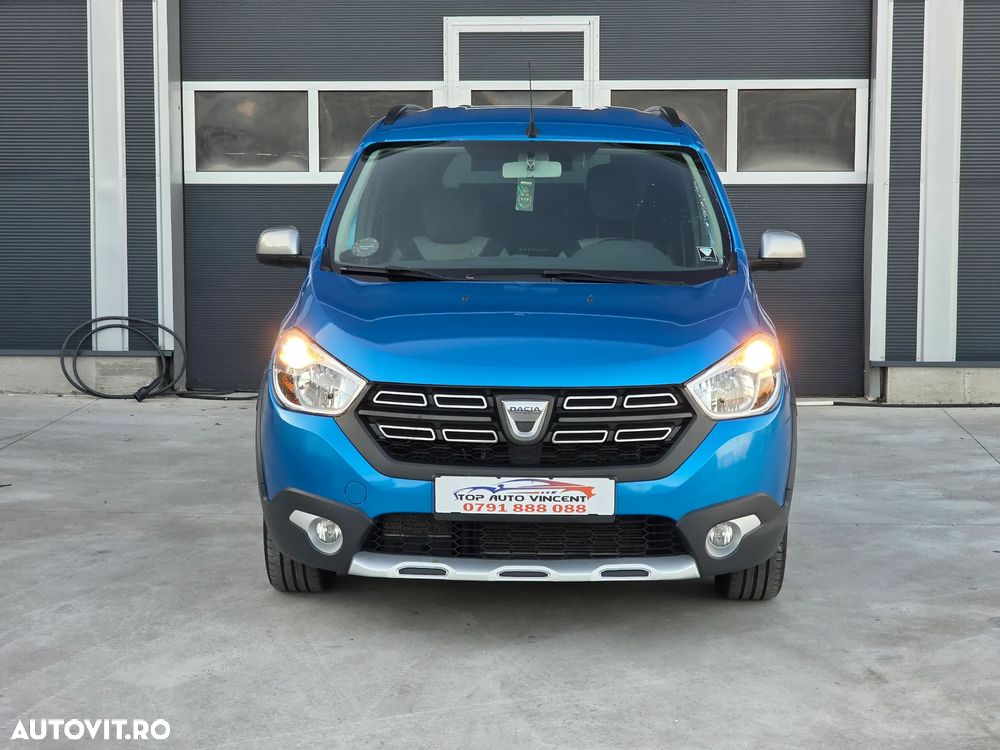 Dacia Lodgy 1.5 Blue dCi Stepway - 2