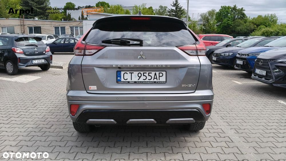 Mitsubishi Eclipse Cross - 29