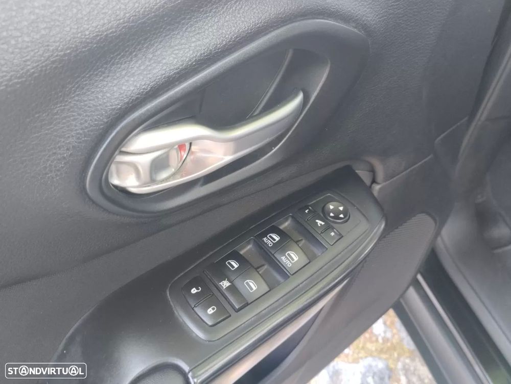 Jeep Cherokee 2.0 MJD Longitude - 20