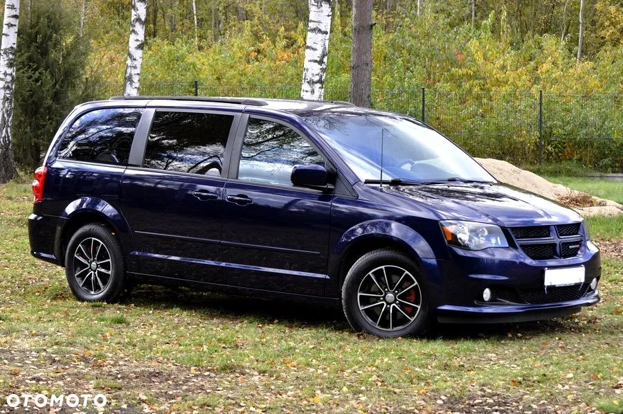 Dodge Grand Caravan - 3