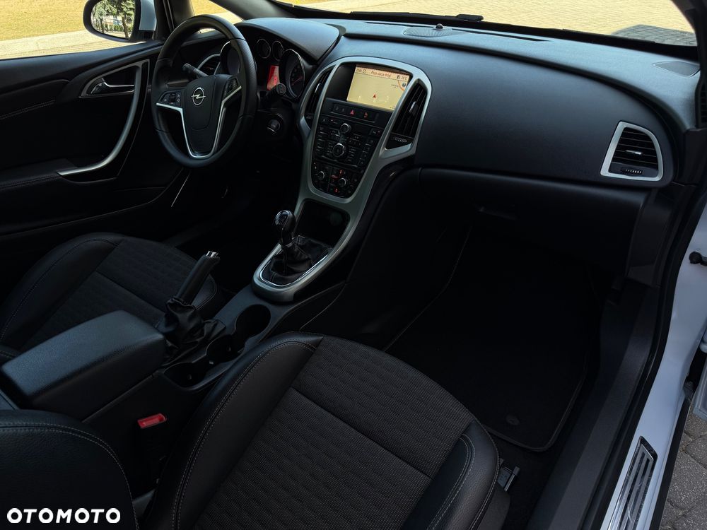 Opel Astra 1.4 Turbo - 19