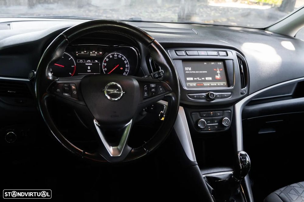 Opel Zafira 1.6 CDTi 120 Anos S/S - 33