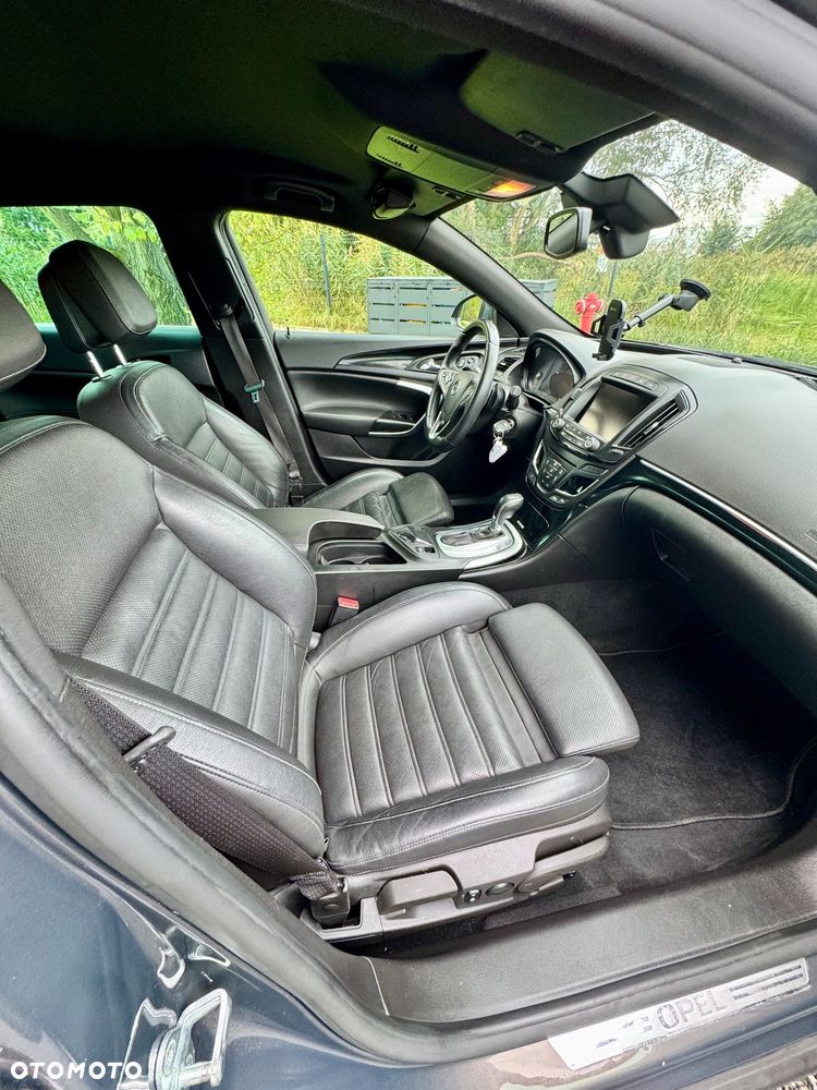 Opel Insignia 2.0 CDTI Sports Tourer 4x4 Automatik - 12