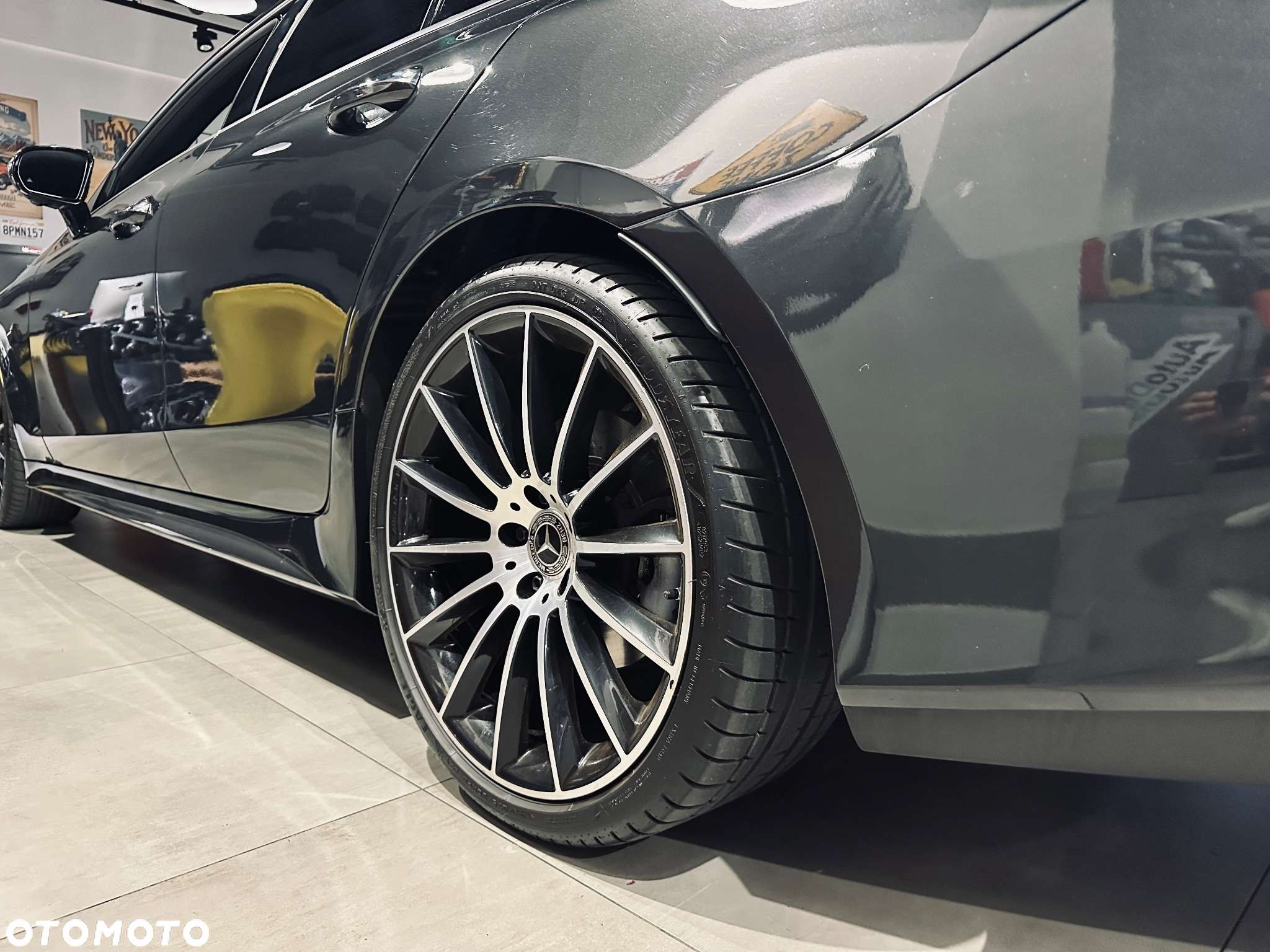 Mercedes-Benz CLS 400 d 4-Matic AMG - 13
