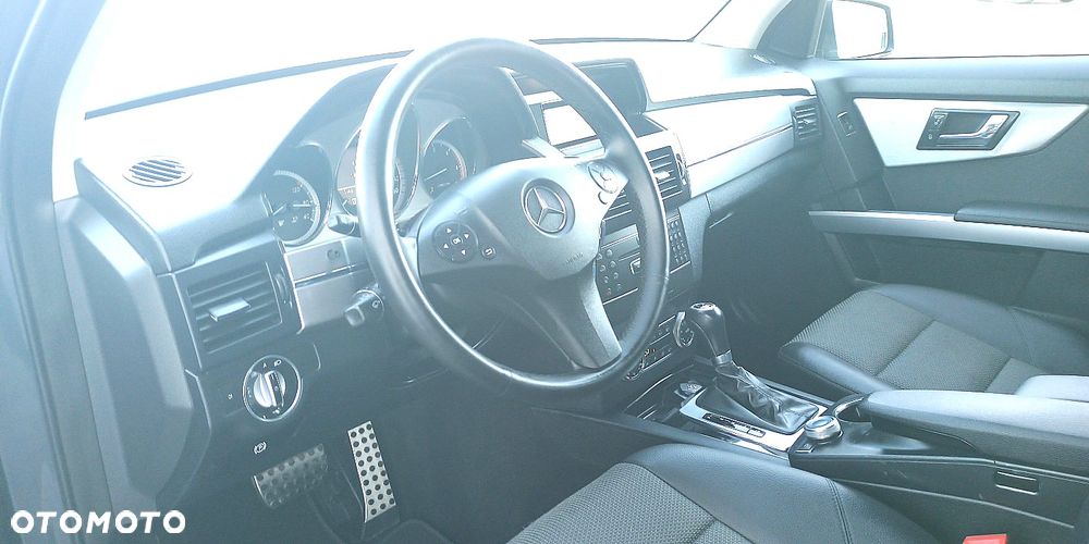 Mercedes-Benz GLK 220 CDI DPF 4Matic BlueEFFICIENCY 7G-TRONIC SPORT EDITION - 19