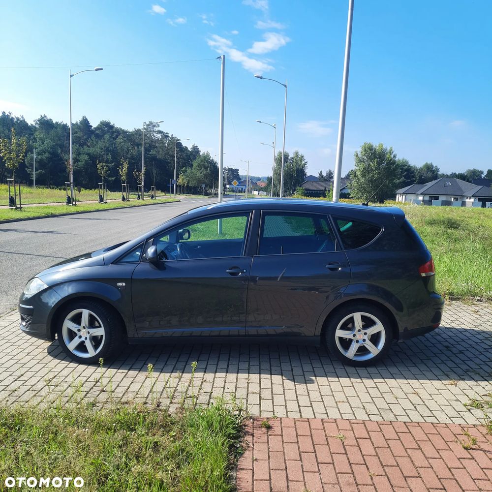 Seat Altea XL 2.0 TDI DPF Sport - 2