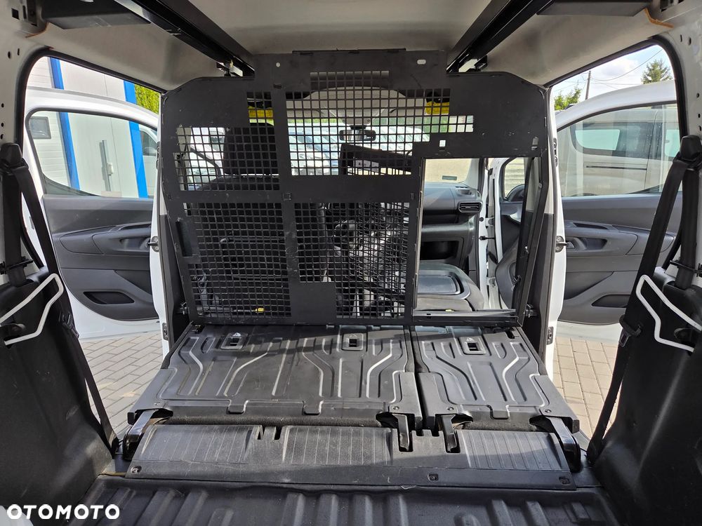 Toyota Proace City - 26