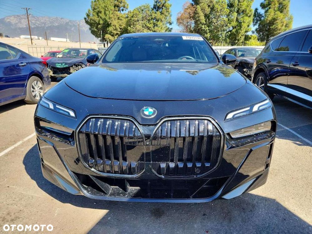 BMW Seria 7 - 7