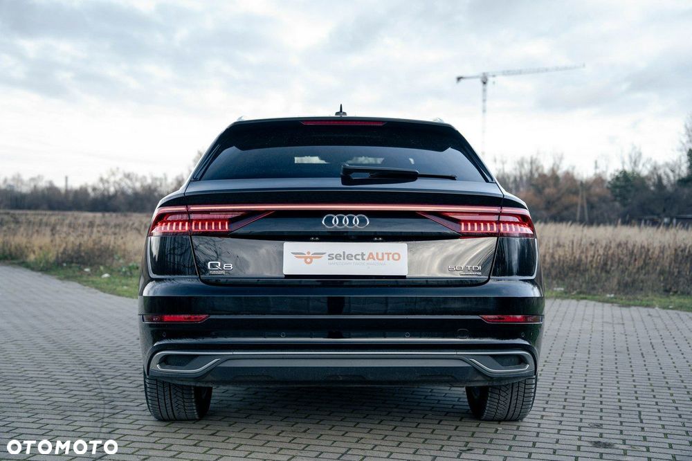 Audi Q8 - 5