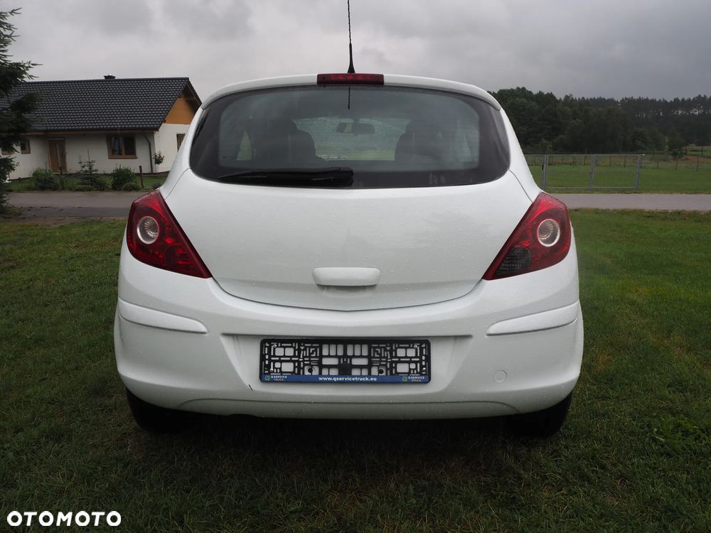 Opel Corsa 1.2 16V Essentia - 6